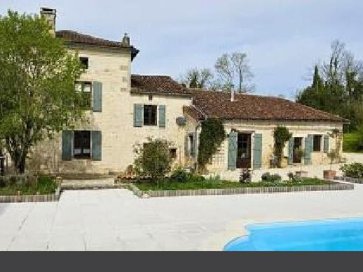 Maison Ruffec - 297m²