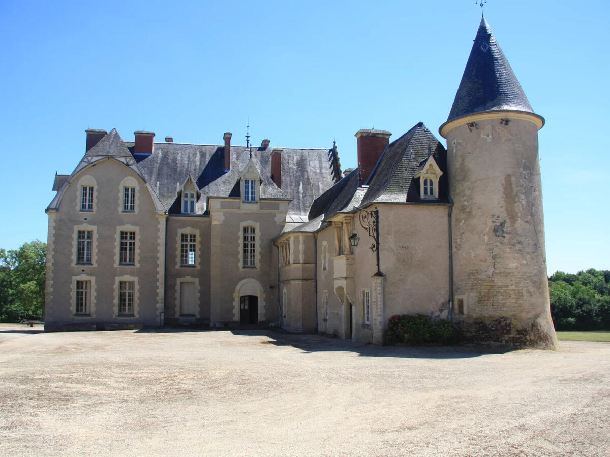 Castle Saint-Amand-Montrond