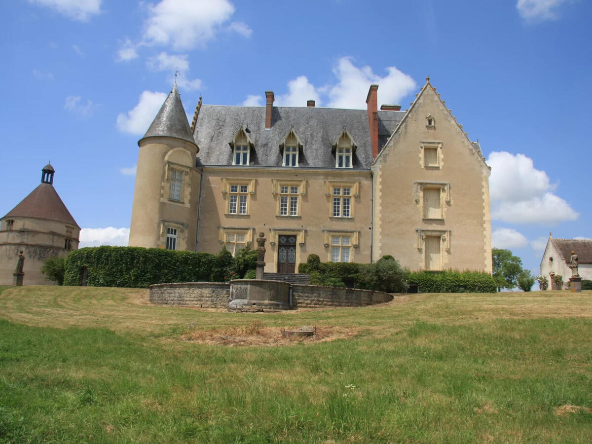 Castle Saint-Amand-Montrond