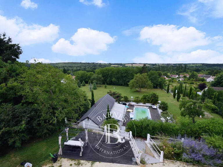 House Saint-Amand-Montrond - 7 bedrooms - 336m²