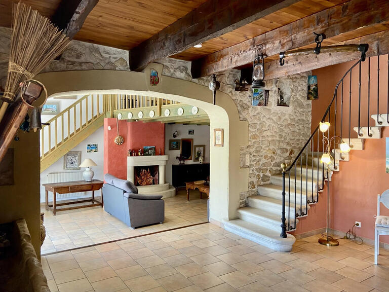 Maison Saint-Andiol - 3 chambres - 286m²