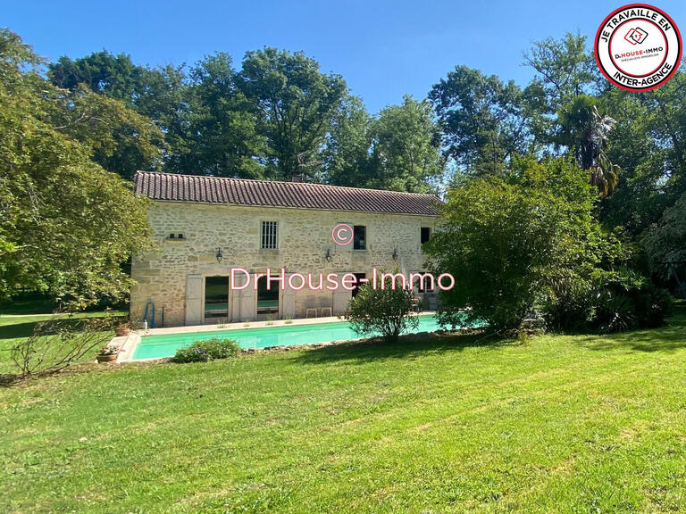 Villa Saint-André-de-Cubzac - 6 bedrooms - 294m²