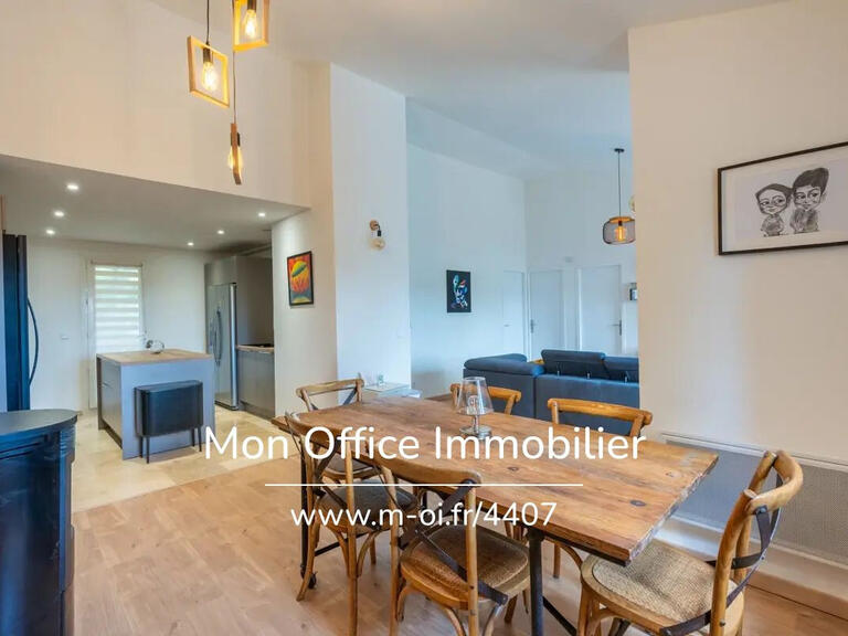 Maison Saint-Antonin-sur-Bayon - 3 chambres - 112m²