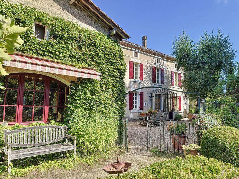 House Saint-Astier - 5 bedrooms