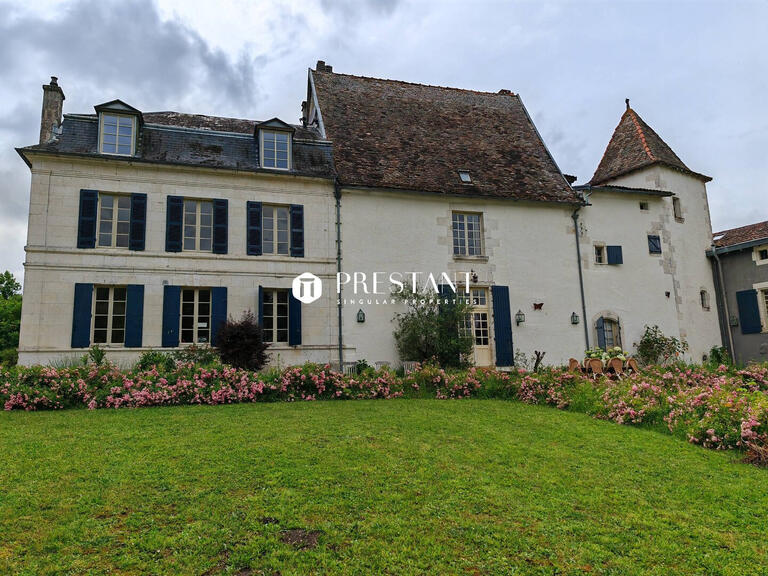 Property Saint-Aulaye - 8 bedrooms - 630m²