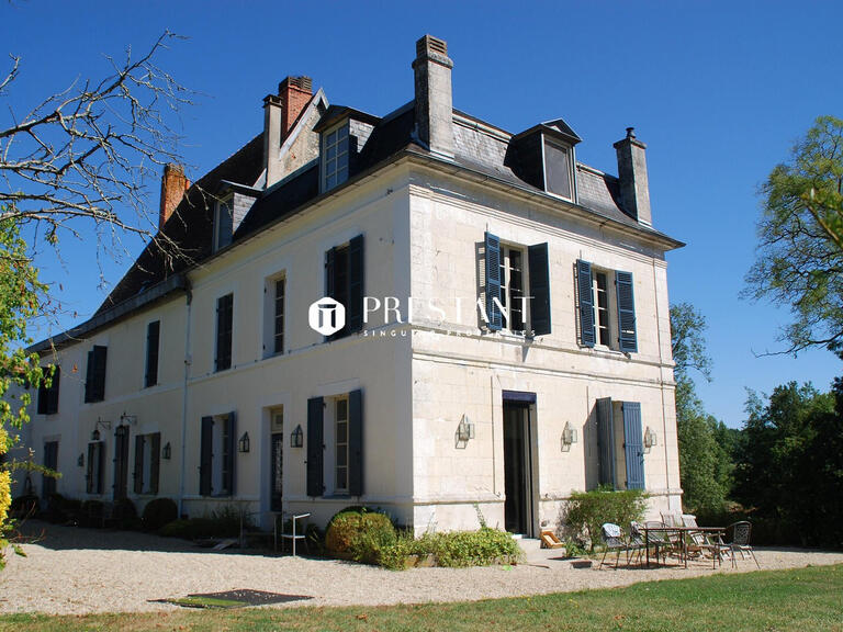 Property Saint-Aulaye - 8 bedrooms - 630m²