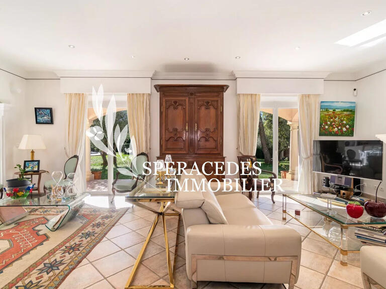 Villa Saint-Cézaire-sur-Siagne - 3 chambres - 189m²