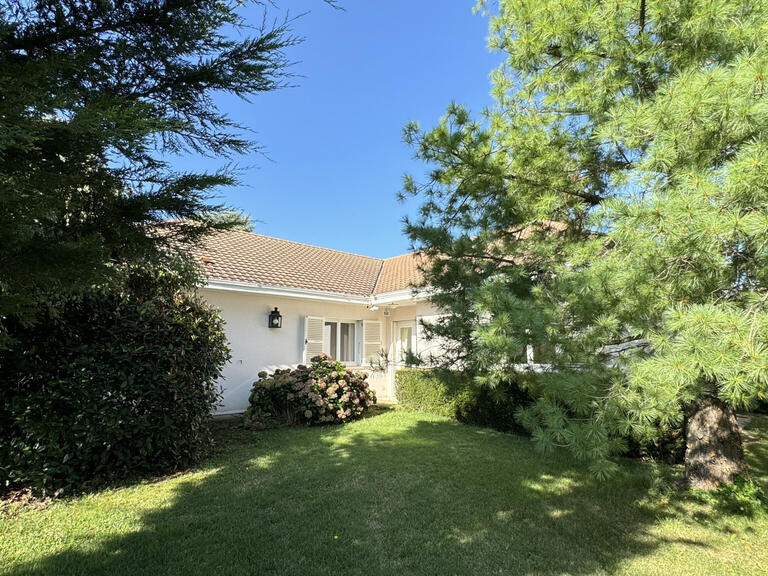 Maison Saint-Chamond - 5 chambres - 218m²