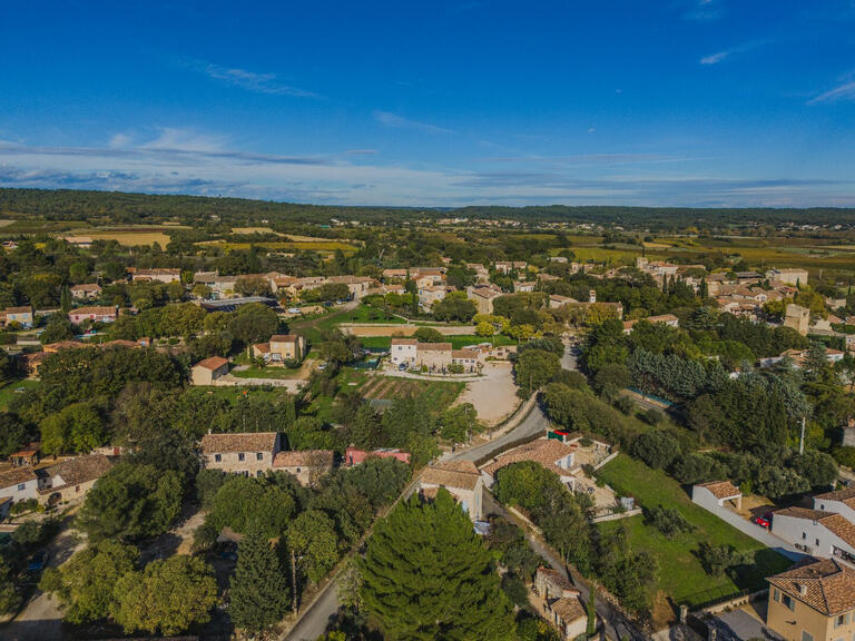 Maison Saint-Chaptes - 5 chambres - 233m²