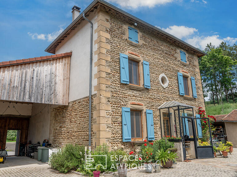 Maison Saint-Christophe-et-le-Laris - 5 chambres - 250m²