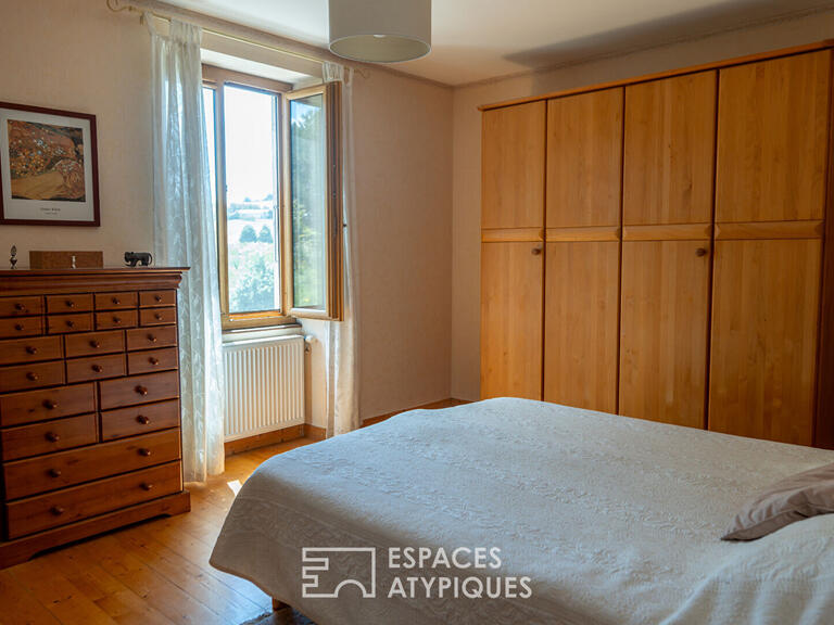 Maison Saint-Christophe-et-le-Laris - 5 chambres - 250m²