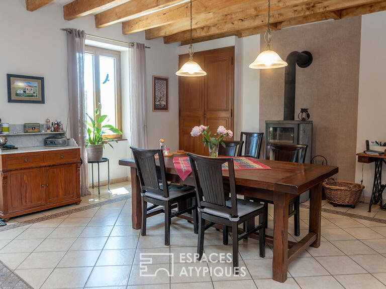 Maison Saint-Christophe-et-le-Laris - 5 chambres - 250m²