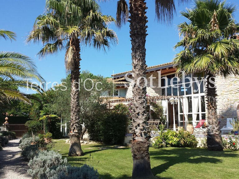 Maison Saint-Cyprien - 3 chambres - 233m²