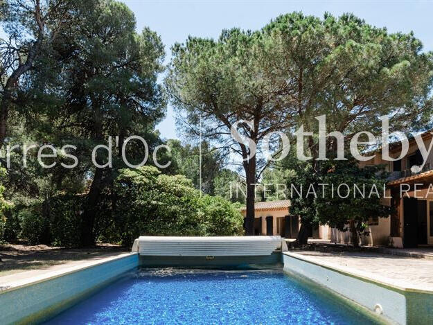 House saint-cyprien-plage - 8 bedrooms - 295m²