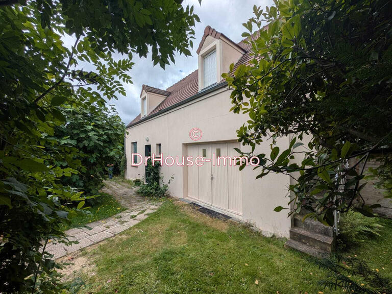 Villa Saint-Cyr-l'École - 6 chambres - 200m²