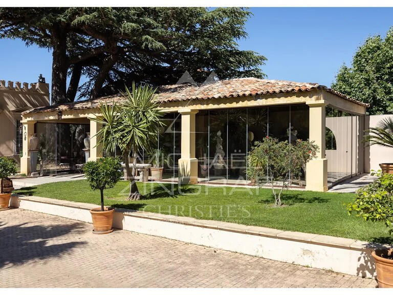 Castle Saint-Cyr-sur-Mer - 9 bedrooms - 1000m²