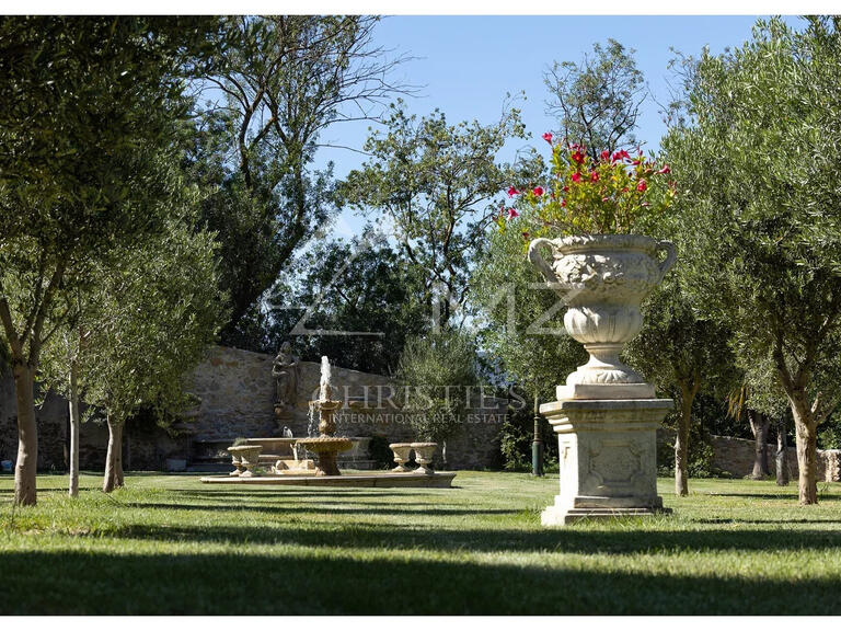 Château Saint-Cyr-sur-Mer - 9 chambres - 1000m²