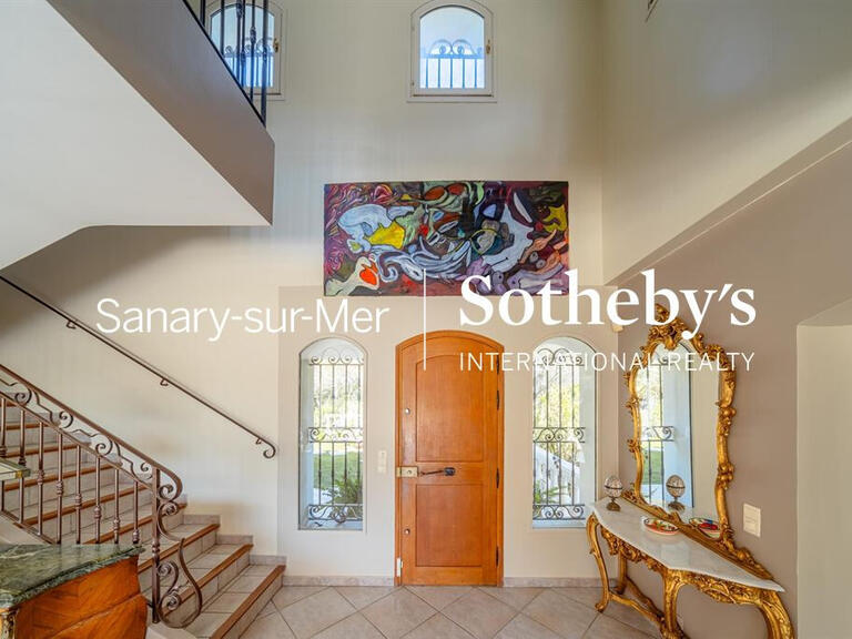 Maison Saint-Cyr-sur-Mer - 4 chambres - 263m²