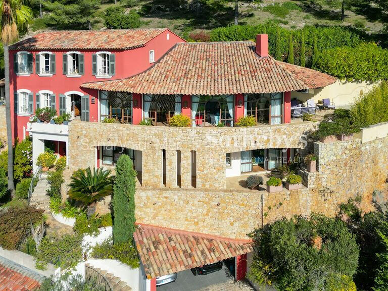 Maison Saint-Cyr-sur-Mer - 4 chambres - 340m²