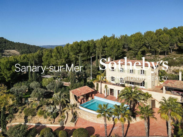 Maison Saint-Cyr-sur-Mer - 5 chambres - 235m²