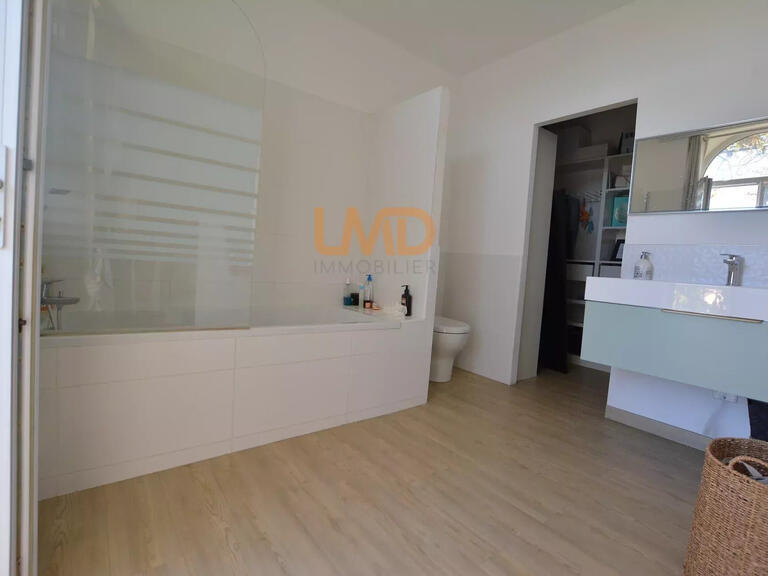 Maison Saint-Dionisy - 3 chambres - 239m²