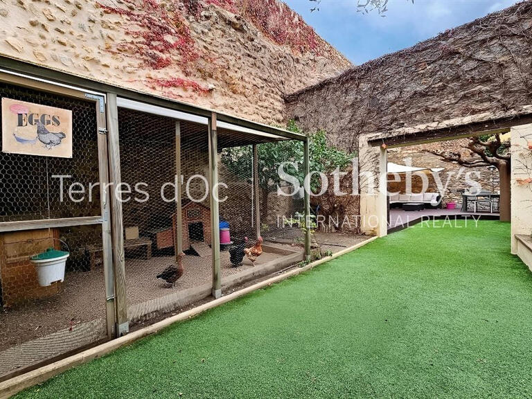 House Saint-Estève - 3 bedrooms - 218m²