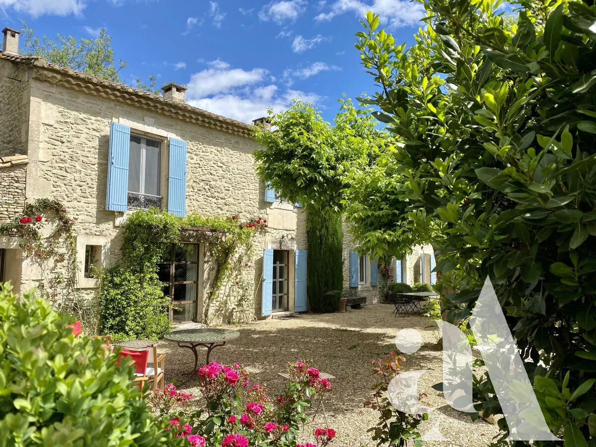 Maison Saint-Étienne-du-Grès