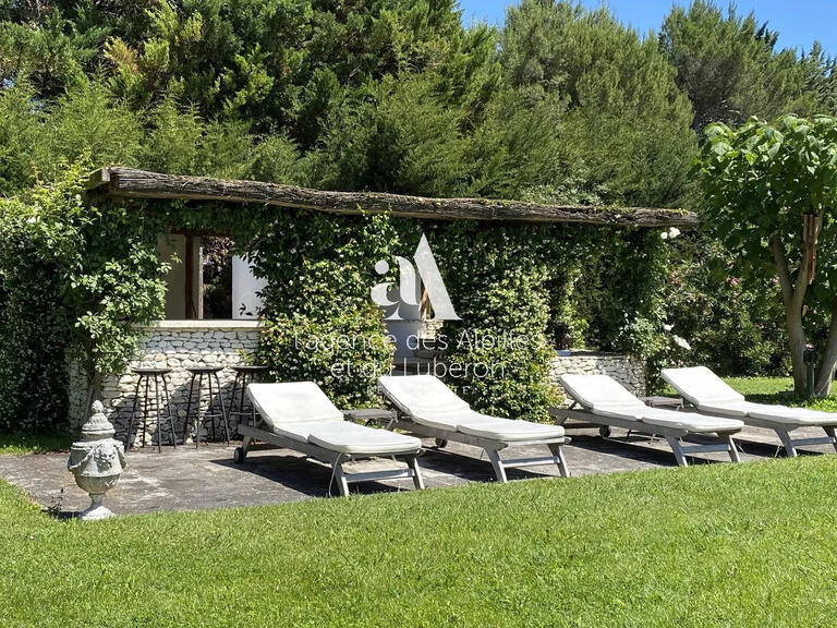 House Saint-Étienne-du-Grès - 6 bedrooms - 40000m²