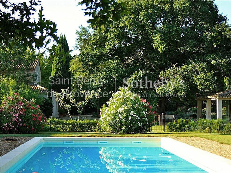 House Saint-Étienne-du-Grès - 7 bedrooms - 400m²