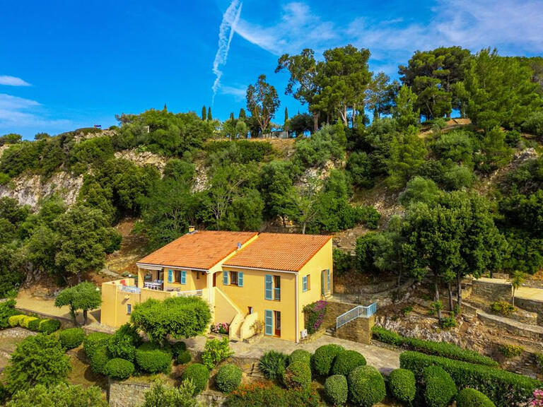 House Saint-Florent - 5 bedrooms - 220m²