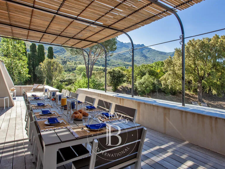 Villa Saint-Florent - 9 chambres - 630m²