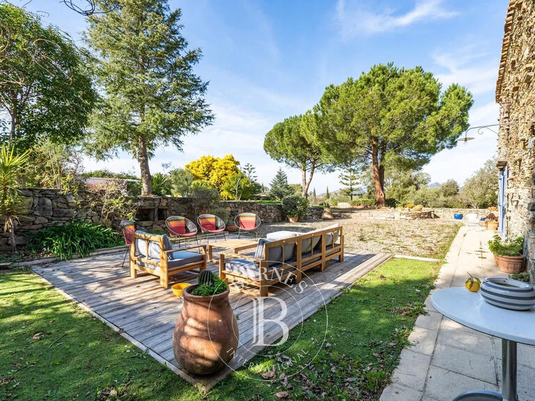 Villa Saint-Florent - 5 chambres - 306m²