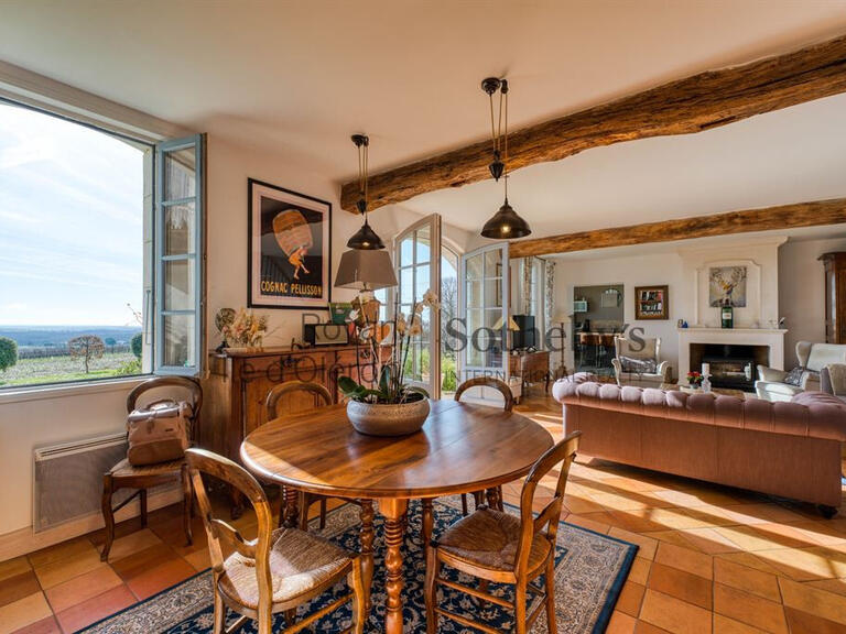 Maison Saint-Fort-sur-Gironde - 4 chambres - 150m²