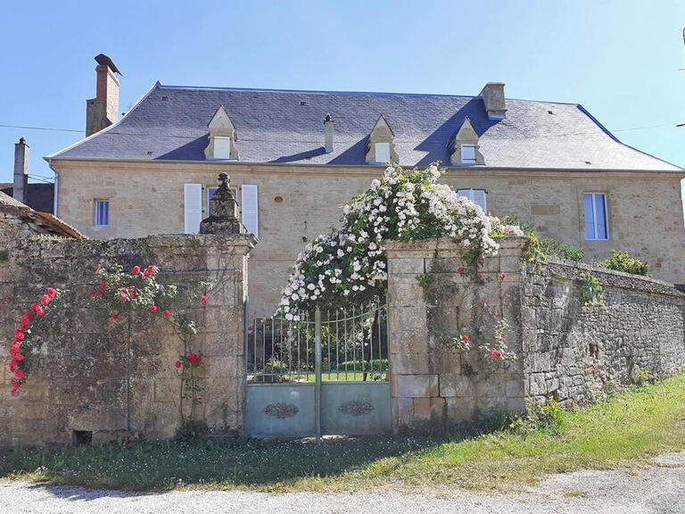 Vente Propriété Saint-Geniès - 8 chambres