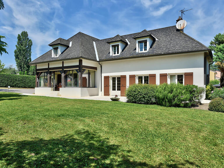 Vente Maison Saint-Genis-les-Ollières - 4 chambres