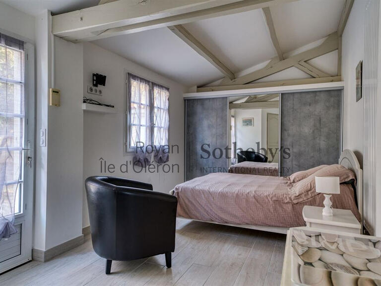 House Saint-Georges-d'Oléron - 3 bedrooms - 190m²