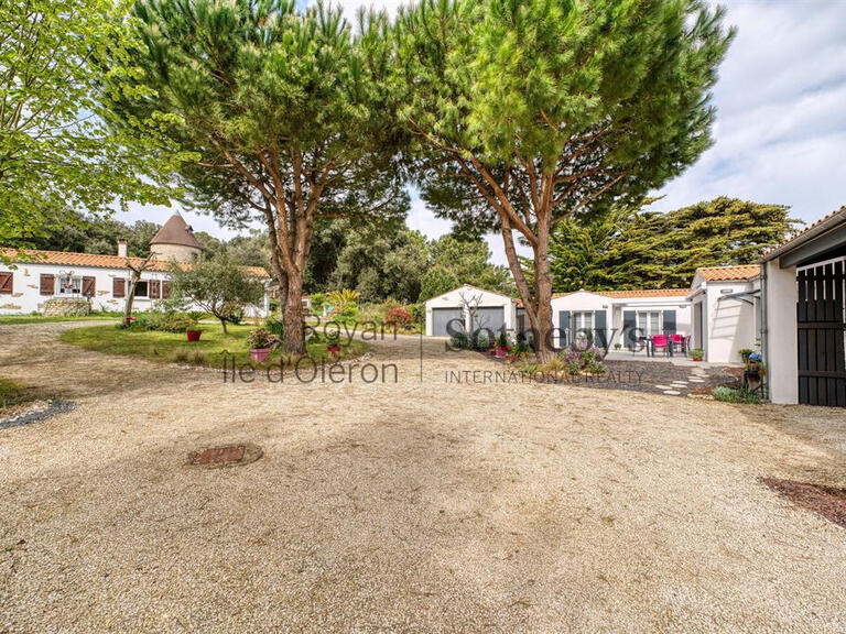 House Saint-Georges-d'Oléron - 6 bedrooms - 194m²