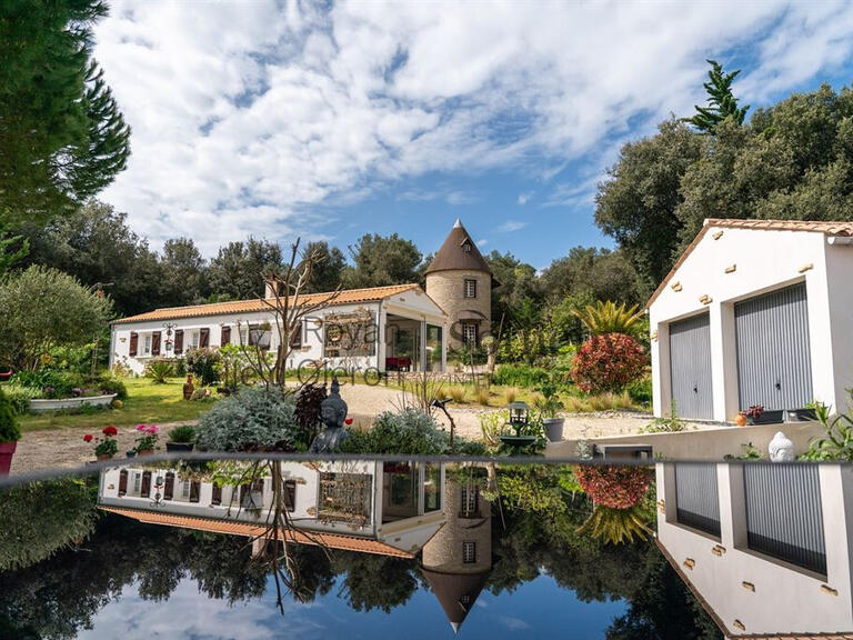 Maison Saint-Georges-d'Oléron - 6 chambres - 194m²