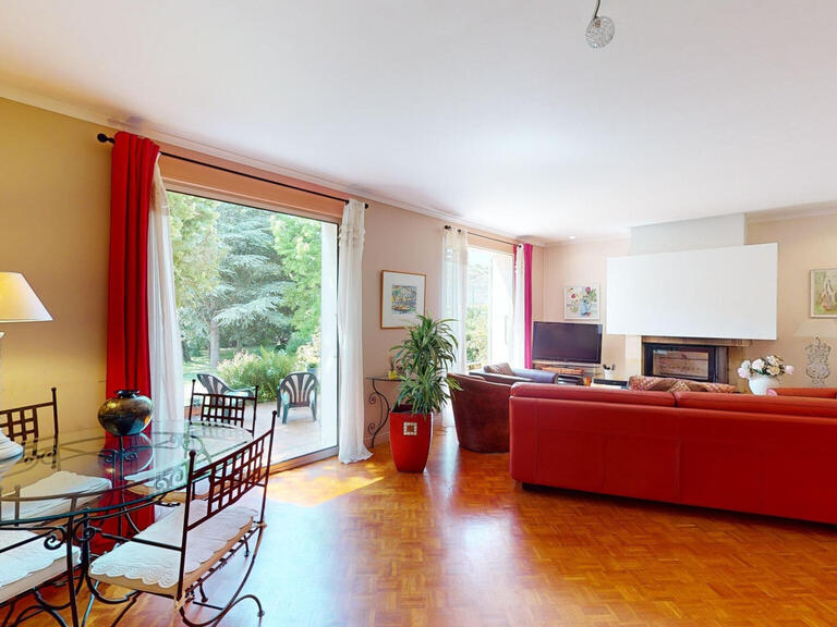 Vente Maison Saint-Georges-de-Luzençon - 7 chambres