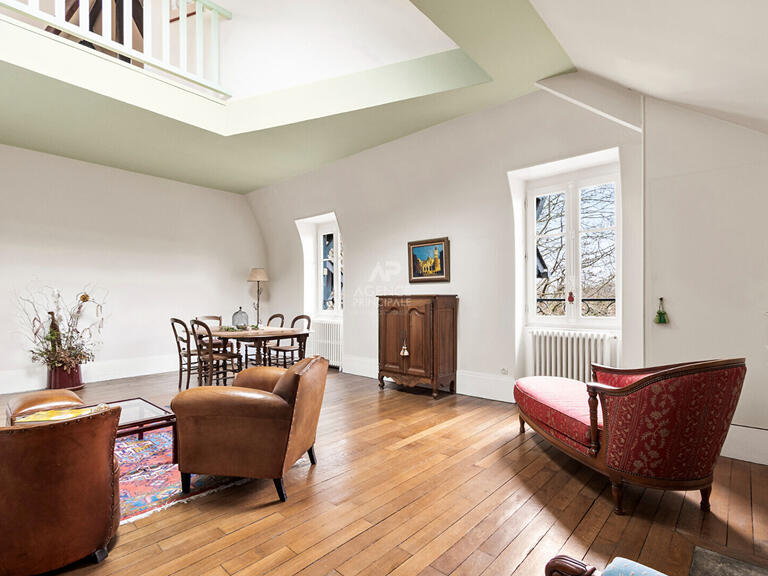 Apartment Saint-Germain-en-Laye - 3 bedrooms - 152m²