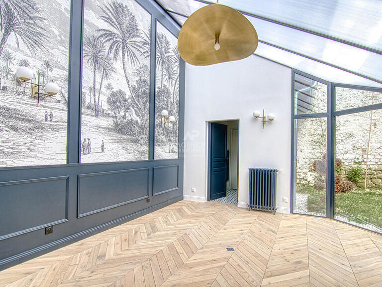 House Saint-Germain-en-Laye - 6 bedrooms - 200m²