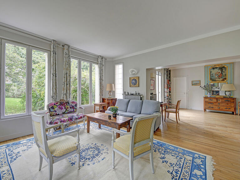 Maison Saint-Germain-en-Laye - 8 chambres - 220m²