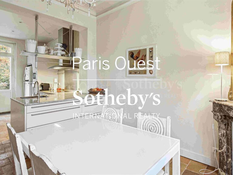 Maison Saint-Germain-en-Laye - 6 chambres - 280m²