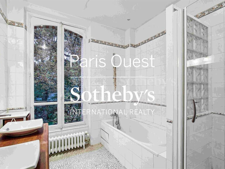 Maison Saint-Germain-en-Laye - 6 chambres - 280m²