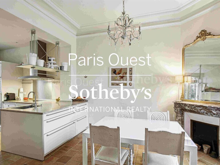 House Saint-Germain-en-Laye - 6 bedrooms - 280m²