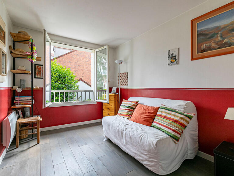 Maison Saint-Germain-en-Laye - 4 chambres - 140m²