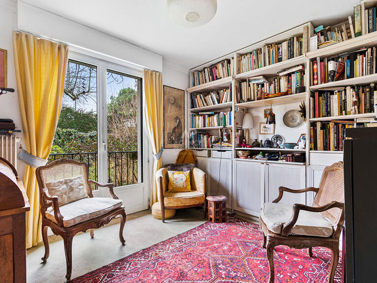 House Saint-Germain-en-Laye - 5 bedrooms - 160m²