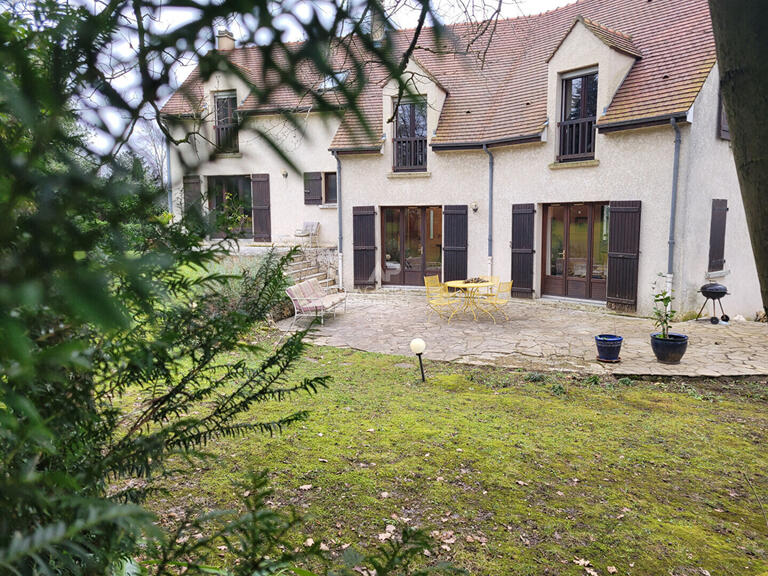 House Saint-Germain-en-Laye - 5 bedrooms - 236m²