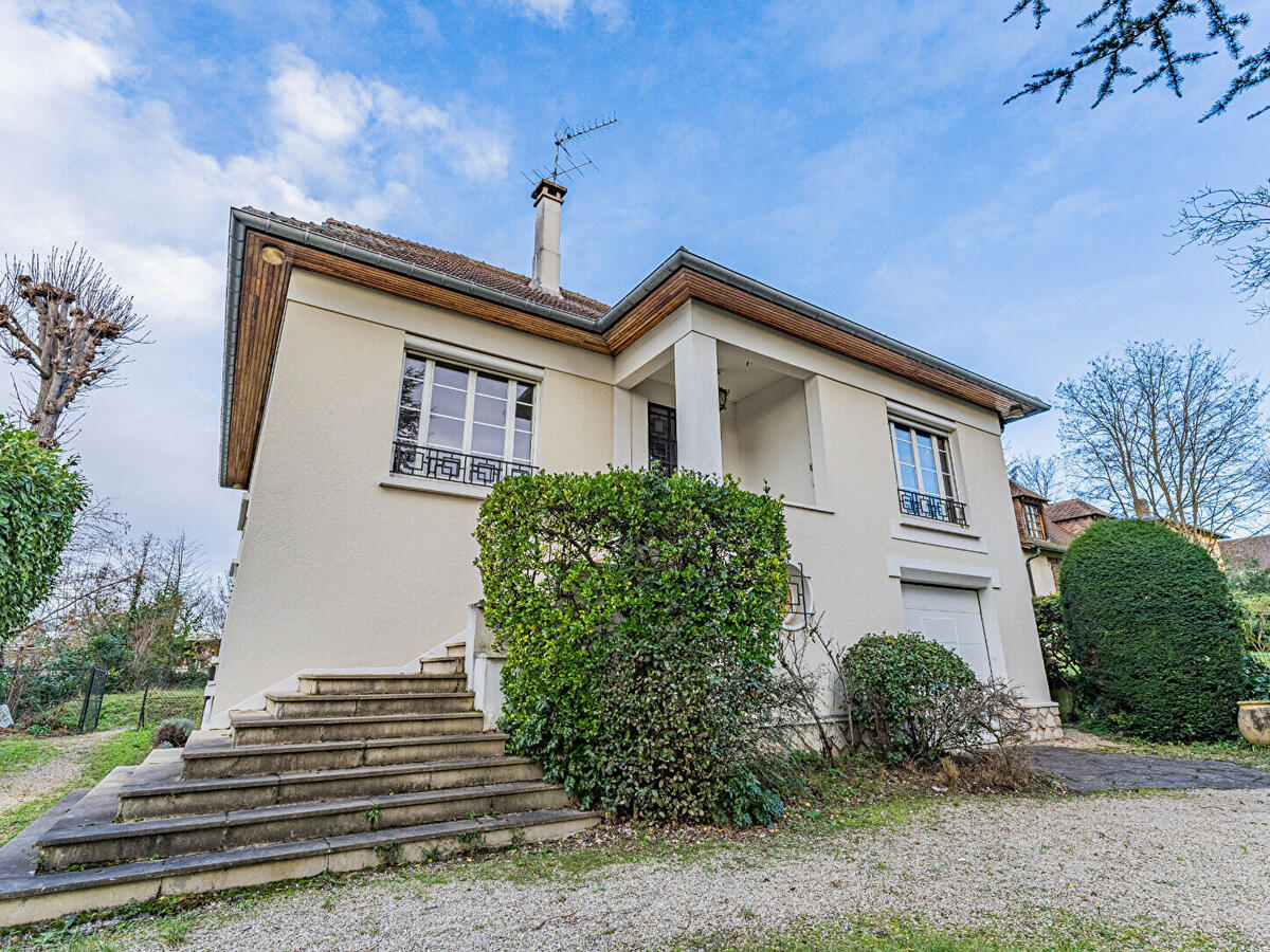 House Saint-Germain-en-Laye