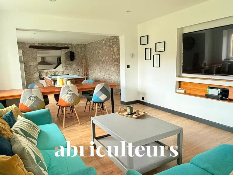 Maison Saint-Germain-sur-Rhône - 5 chambres - 249m²